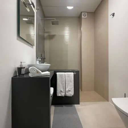 Porta Nova Historic Center - Collection By Perpetual Relax