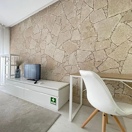 Daire Porta Nova Historic Center - Collection By Perpetual Relax *