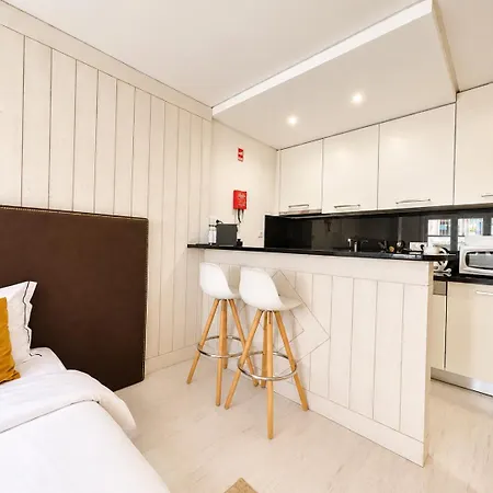 Porta Nova Historic Center - Collection By Perpetual Relax Apartment *