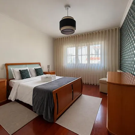 Porta Nova Historic Center - Collection By Perpetual Relax Braga