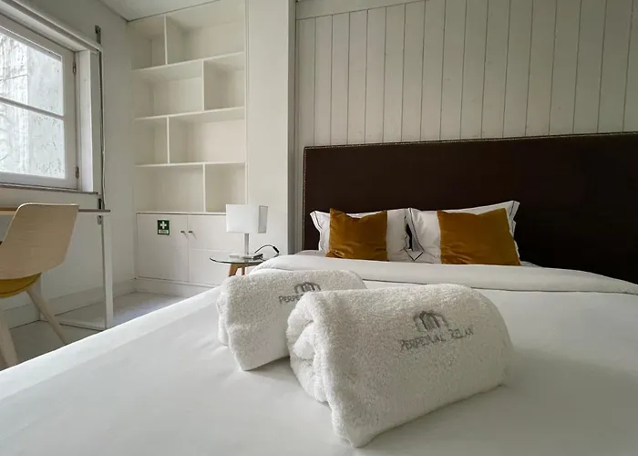 Porta Nova Historic Center - Collection By Perpetual Relax Apartament *